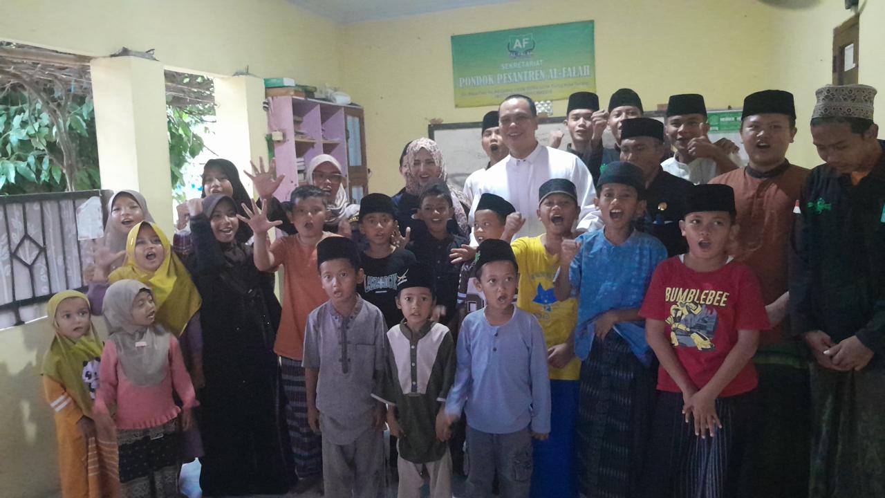 Silaturahmi Bpk. Walikota Serang  dan membagikan Al-Quran